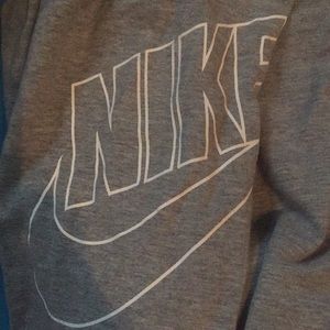 Women’s Nike cropped Sweatpants